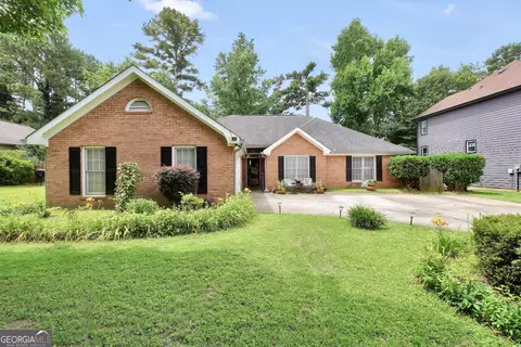 187 Pine Branch Dr, Stockbridge, GA 30281