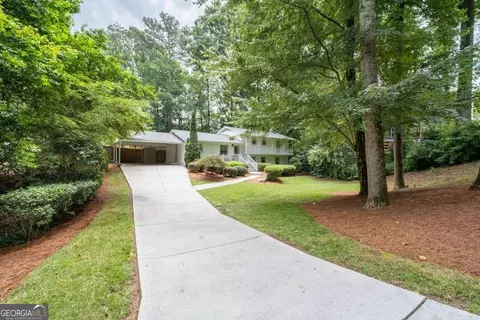 90 Angus Trl, Atlanta, GA 30328