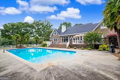 Exterior - 13700 Hughes Xing, Hampton, GA 30228 photo 9 of 13