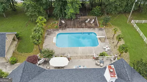 Exterior - 13700 Hughes Xing, Hampton, GA 30228 photo 12 of 13