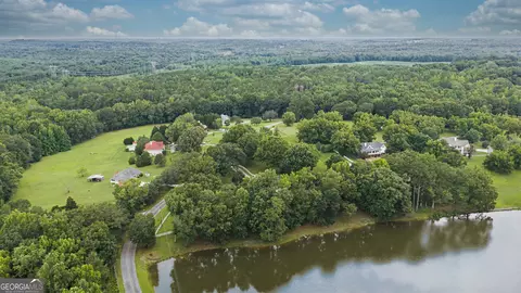 View/Area - 13700 Hughes Xing, Hampton, GA 30228 photo 4 of 4