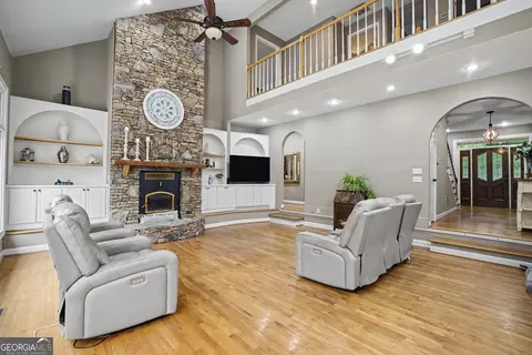 Living - 13700 Hughes Xing, Hampton, GA 30228 photo 1 of 2
