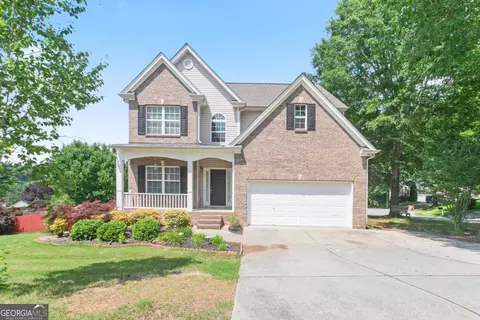 6005 Ambercrest Ct, Buford, GA 30518