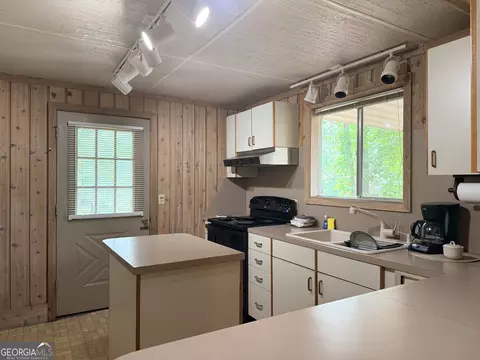 Kitchen - 75 Alpine Dr, Pine Mountain, GA 31822 photo 1 of 6