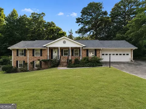 1828 Wiggins Cir SW, Conyers, GA 30094