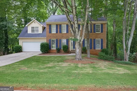 920 Providence Dr, Lawrenceville, GA 30044