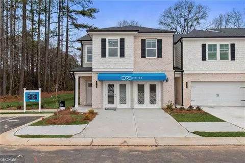 105 Zircon Ln, Stockbridge, GA 30281