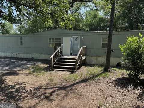 211 Largo Dr, Macon, GA 31217