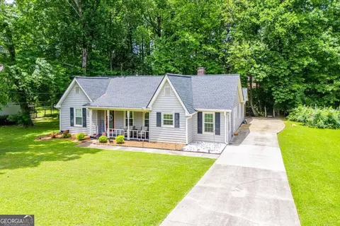 117 W Allison Cir, Carrollton, GA 30117