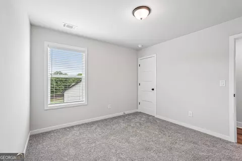 Bedroom - 288 Wingate Dr, Winder, GA 30680 photo 7 of 11