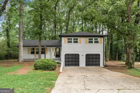 3137 E Chapel Cir, Decatur, GA 30034