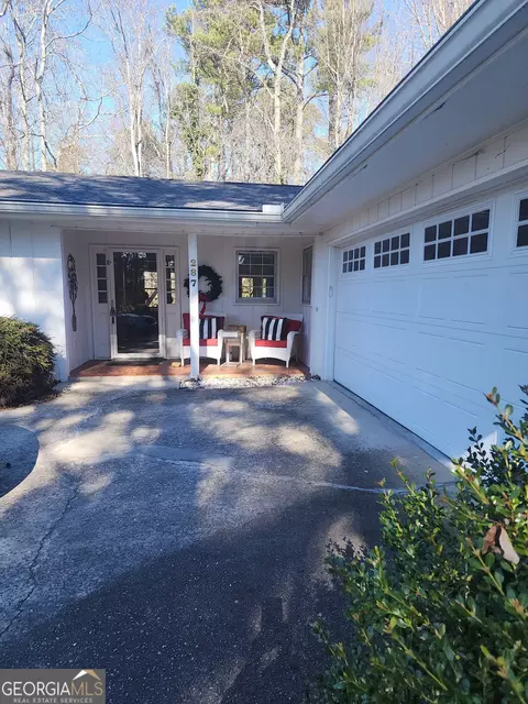 287 Northgate Trce, Roswell, GA 30075