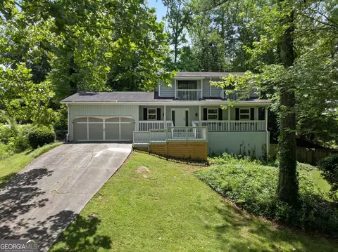 1020 Fairfield Ct NE, Marietta, GA 30068