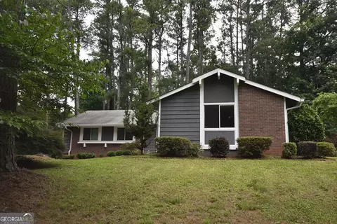 1288 Crescent Dr, Marietta, GA 30066