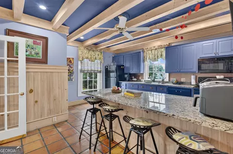 Kitchen - 401 E 4th Ave, Rome, GA 30161 photo 2 of 2