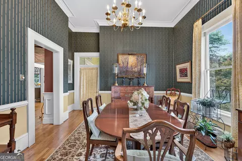 Dining - 401 E 4th Ave, Rome, GA 30161 photo 2 of 4