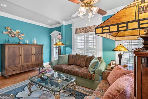 Living - 401 E 4th Ave, Rome, GA 30161 photo 9 of 9