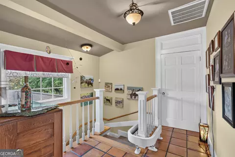 Entry Way - 401 E 4th Ave, Rome, GA 30161 photo 3 of 3