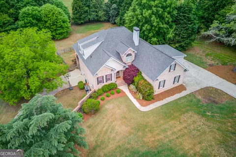 5667 Britt Whitmire Rd, Gainesville, GA 30506