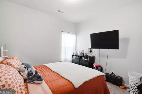 Bedroom - 110 Waterside Dr, Calhoun, GA 30701 photo 5 of 5
