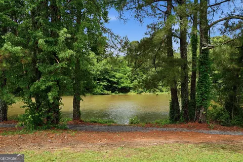 View/Area - 110 Waterside Dr, Calhoun, GA 30701 photo 2 of 2