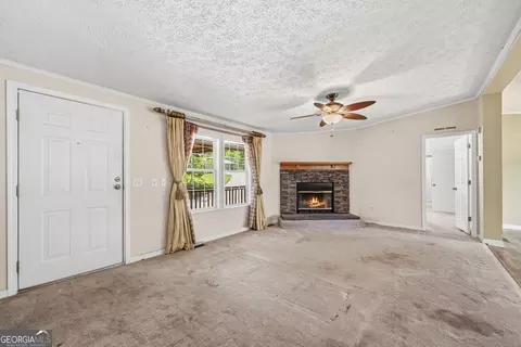 Living - 188 Deptula Rd, Jackson, GA 30233 photo 2 of 4