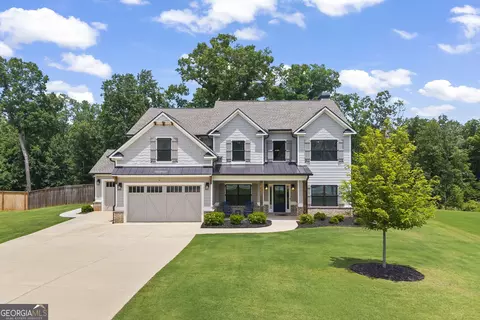 298 Flat Creek Dr, Monroe, GA 30655