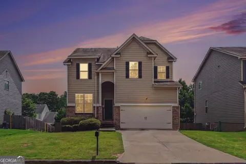 4159 Elm Trace Dr, Loganville, GA 30052