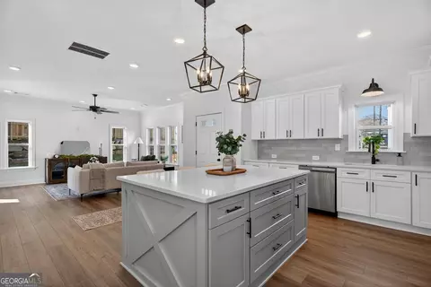 405 Broome St UNIT 4, Lagrange, GA 30240 photo 8