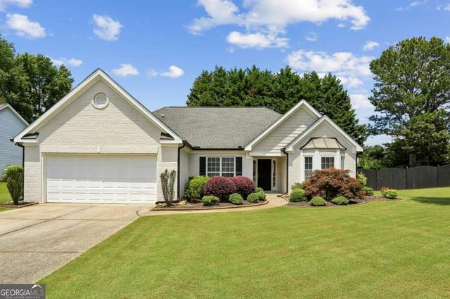1203 Oakmont Ridge Dr, Lawrenceville, GA 30043