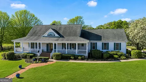 159 Friar Tuck Rd, Fayetteville, GA 30215