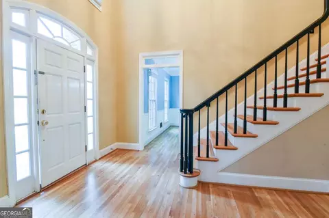 Entry Way - 5415 Hampstead Way, Duluth, GA 30097 photo 2 of 7