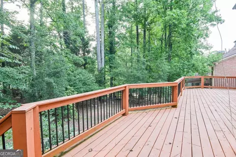 Exterior - 5415 Hampstead Way, Duluth, GA 30097 photo 8 of 9