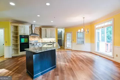 Kitchen - 5415 Hampstead Way, Duluth, GA 30097 photo 4 of 4