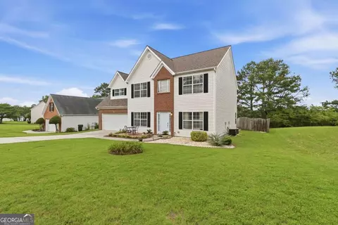3339 Hillside Links Dr, Snellville, GA 30039