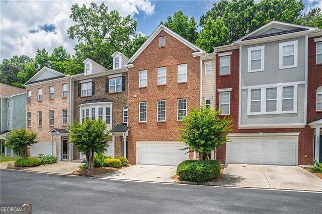 2960 Wintercrest Dr, Atlanta, GA 30360