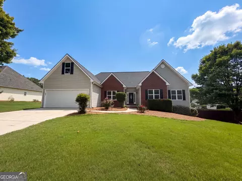 3322 Henderson View Ct, Loganville, GA 30052