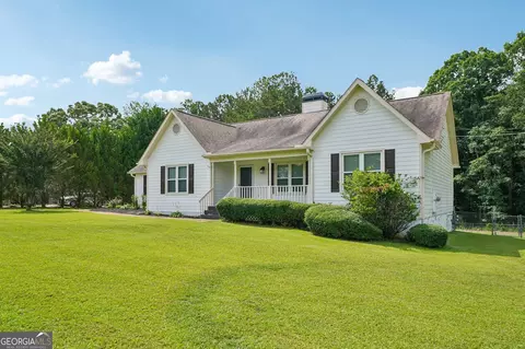 162 Country Meadows Ct, Mcdonough, GA 30252