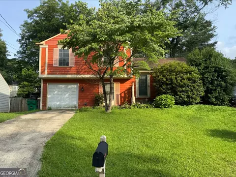 4597 Arborwalk Ct, Stone Mountain, GA 30083