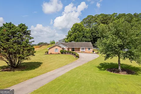 210 Wildwood Dr, Cartersville, GA 30120