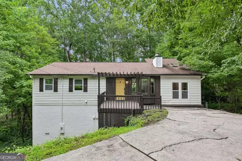 2272 Vistamont Dr, Decatur, GA 30033
