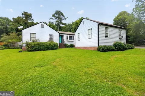 6603 Dana Dr, Macon, GA 31220