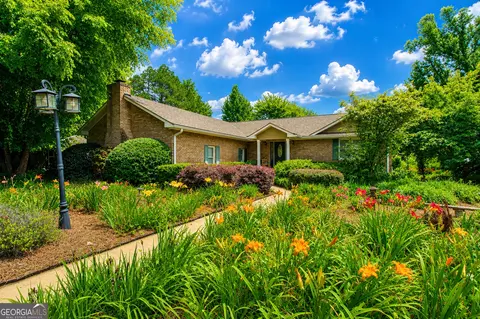 509 Buttrum Rd NE, Adairsville, GA 30103