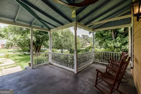 48 Georgia Ave, Comer, GA 30629 photo 8