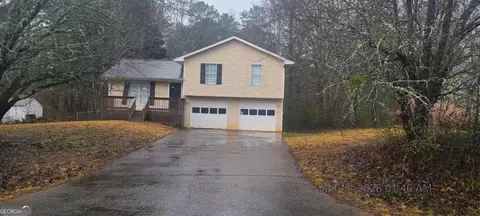 6412 River Hill Dr, Flowery Branch, GA 30542