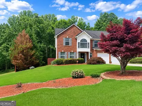 1835 Winding Crossing Trl, Fairburn, GA 30213