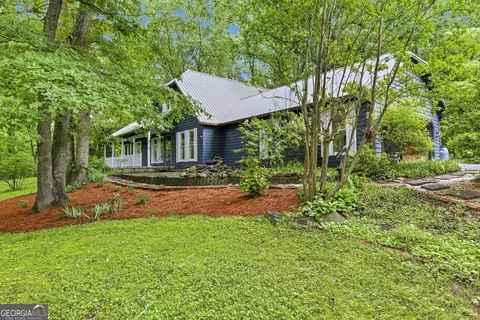 2218 J Warren Rd, Cornelia, GA 30531