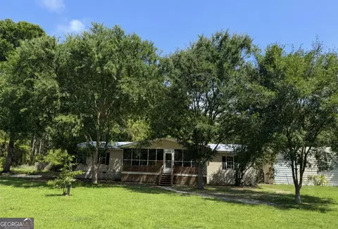 361 L E Stanfield Rd, Glennville, GA 30427