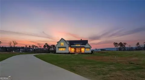 151 Palisade Dr, Rydal, GA 30171