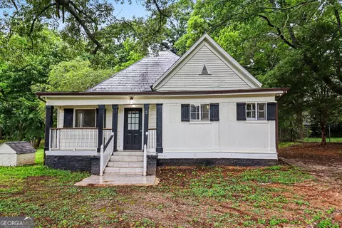 203 Kenwood Rd, Fayetteville, GA 30214